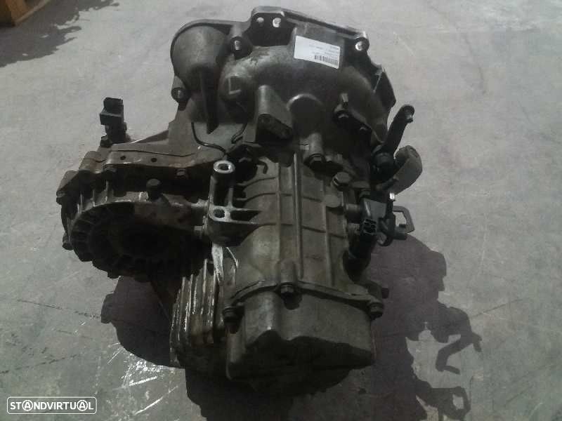 CAIXA VELOCIDADES KIA JOICE 2001 - 4