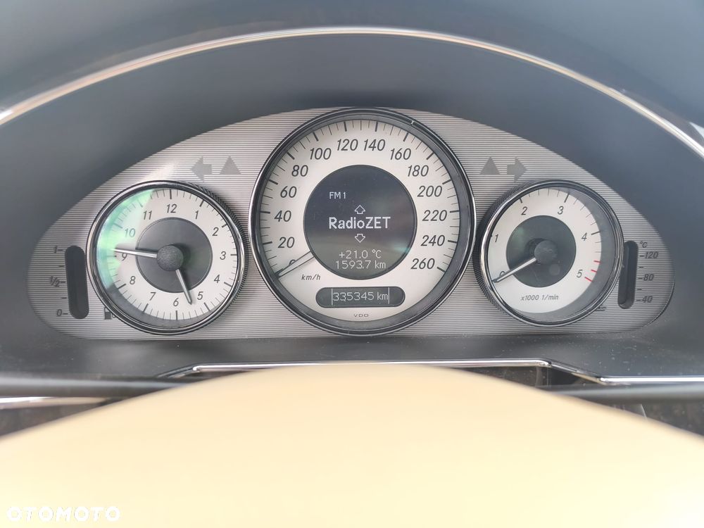 Mercedes-Benz CLS 320 CDI - 26