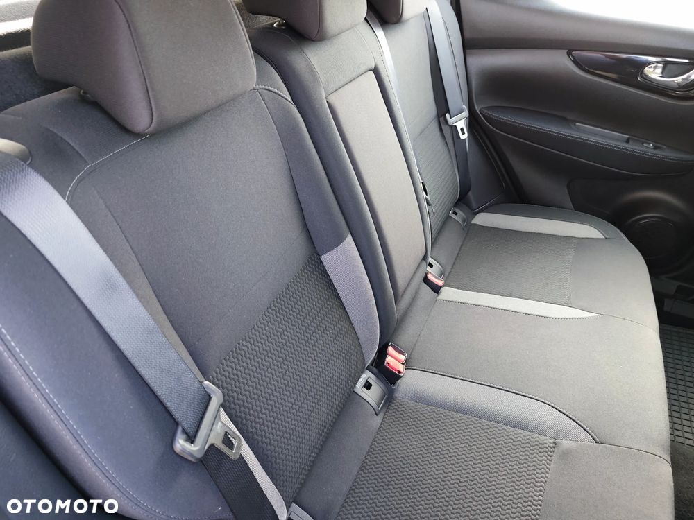 Nissan Qashqai 1.3 DIG-T Acenta EU6d - 22