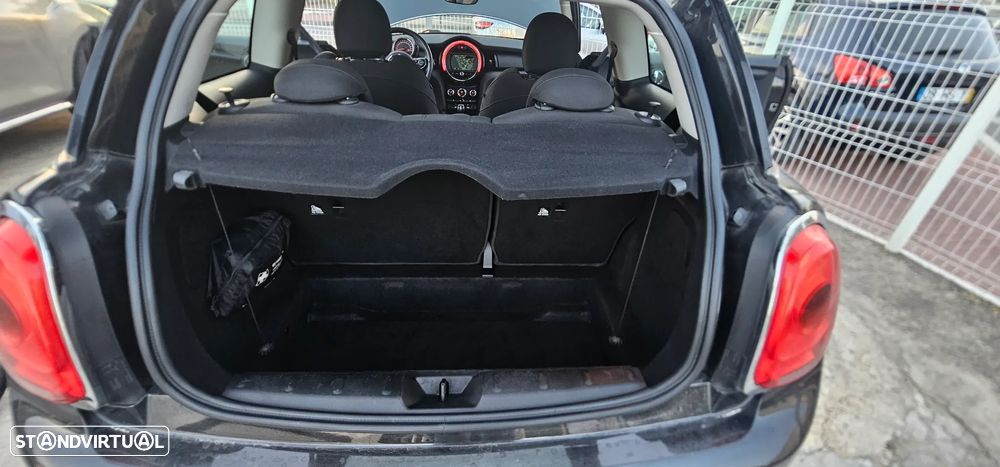 MINI 3 Portas Cooper D - 19