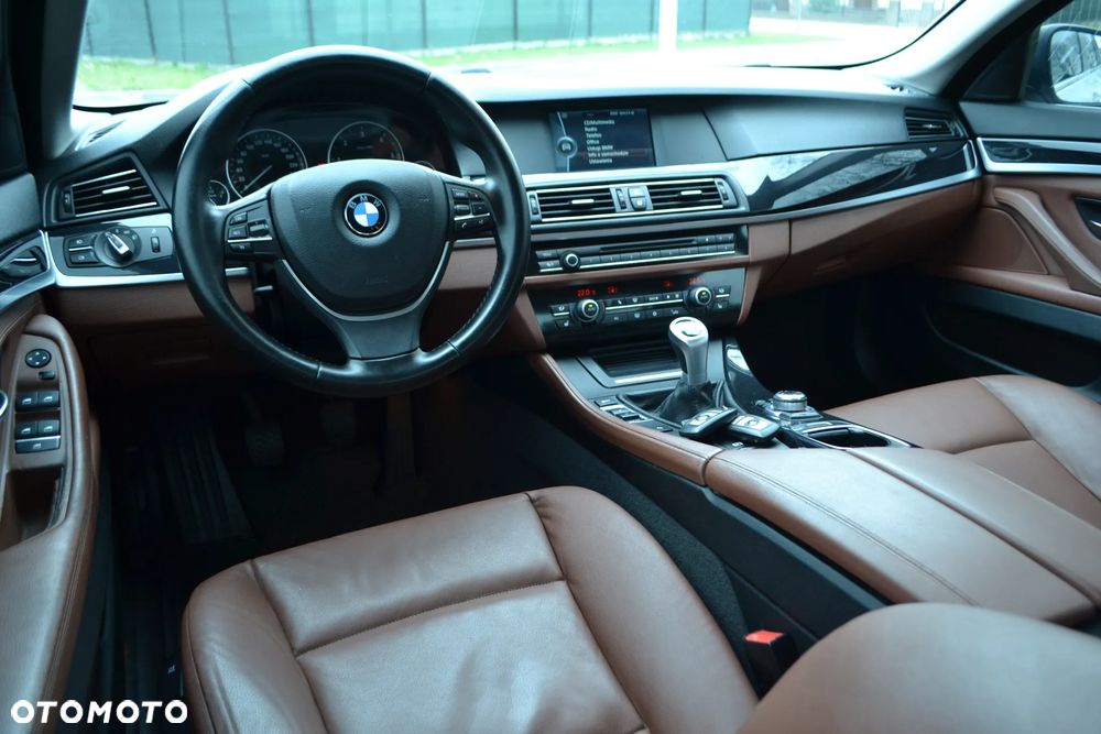 BMW Seria 5 - 16