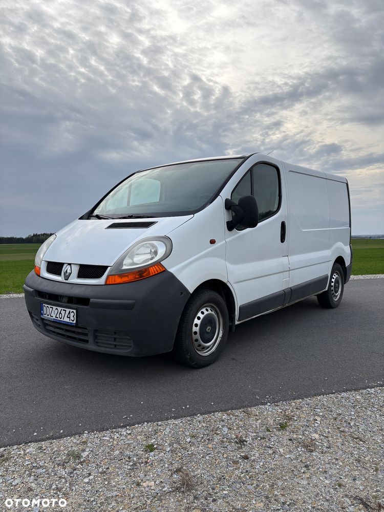 Renault Trafic - 1