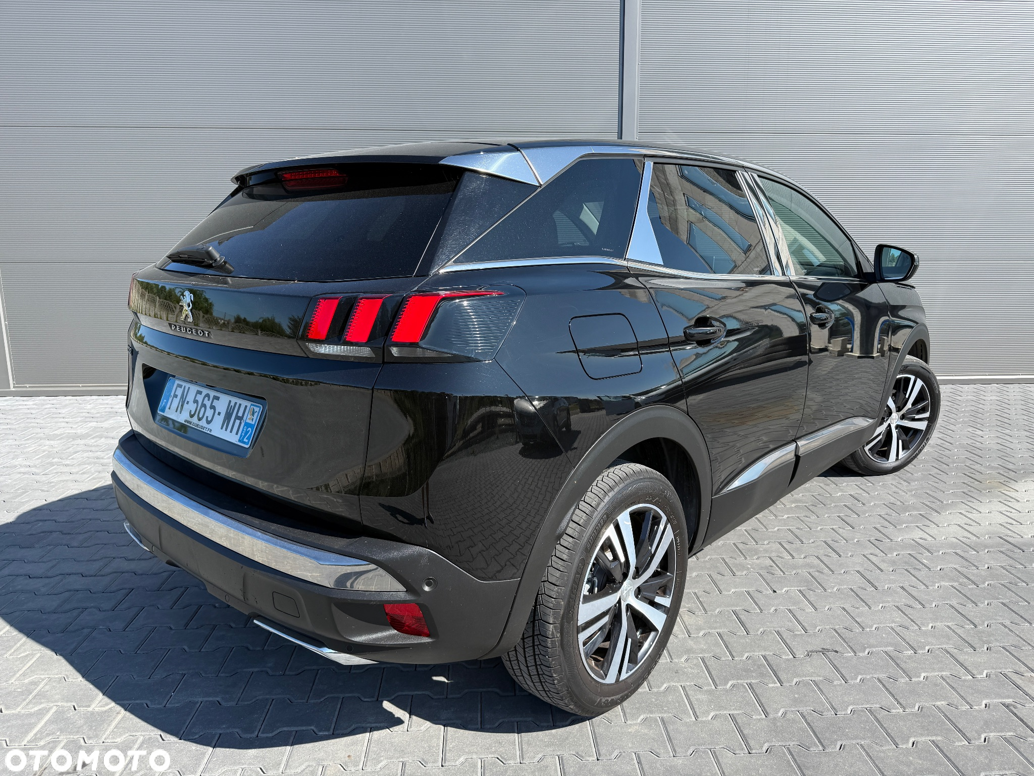 Peugeot 3008 PureTech 130 Stop & Start GPF Allure - 4