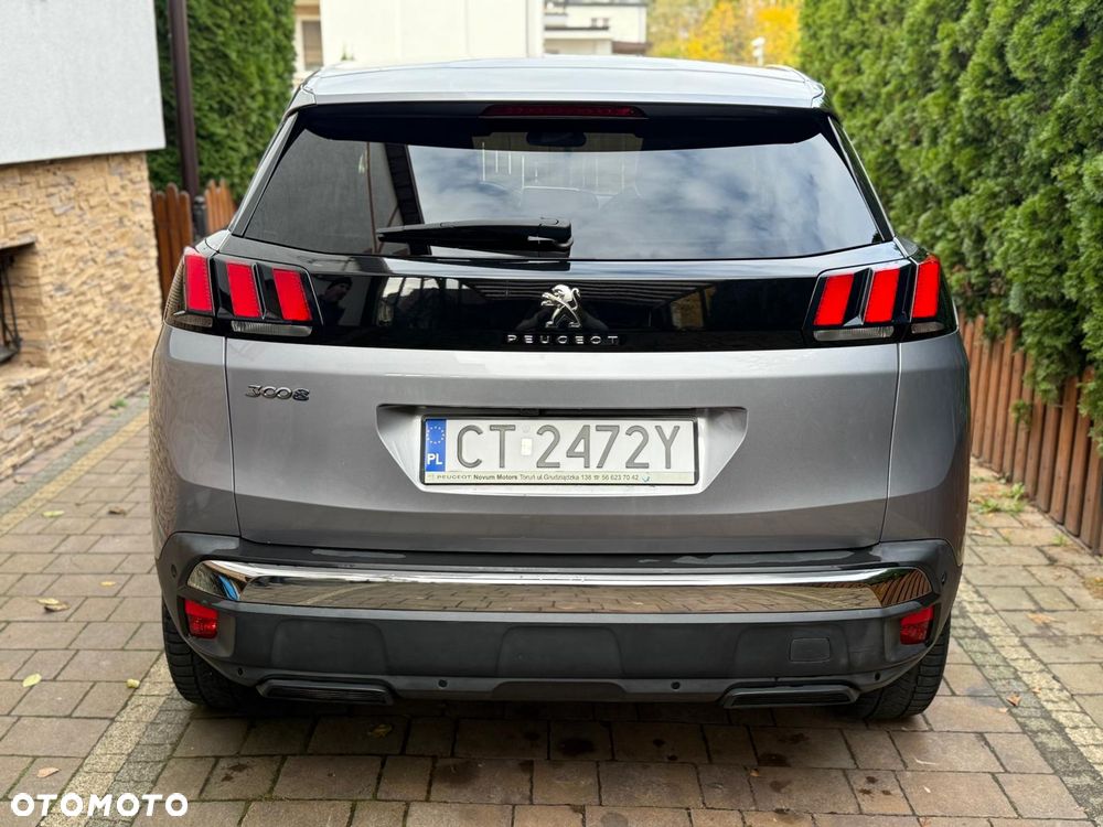 Peugeot 3008 - 16