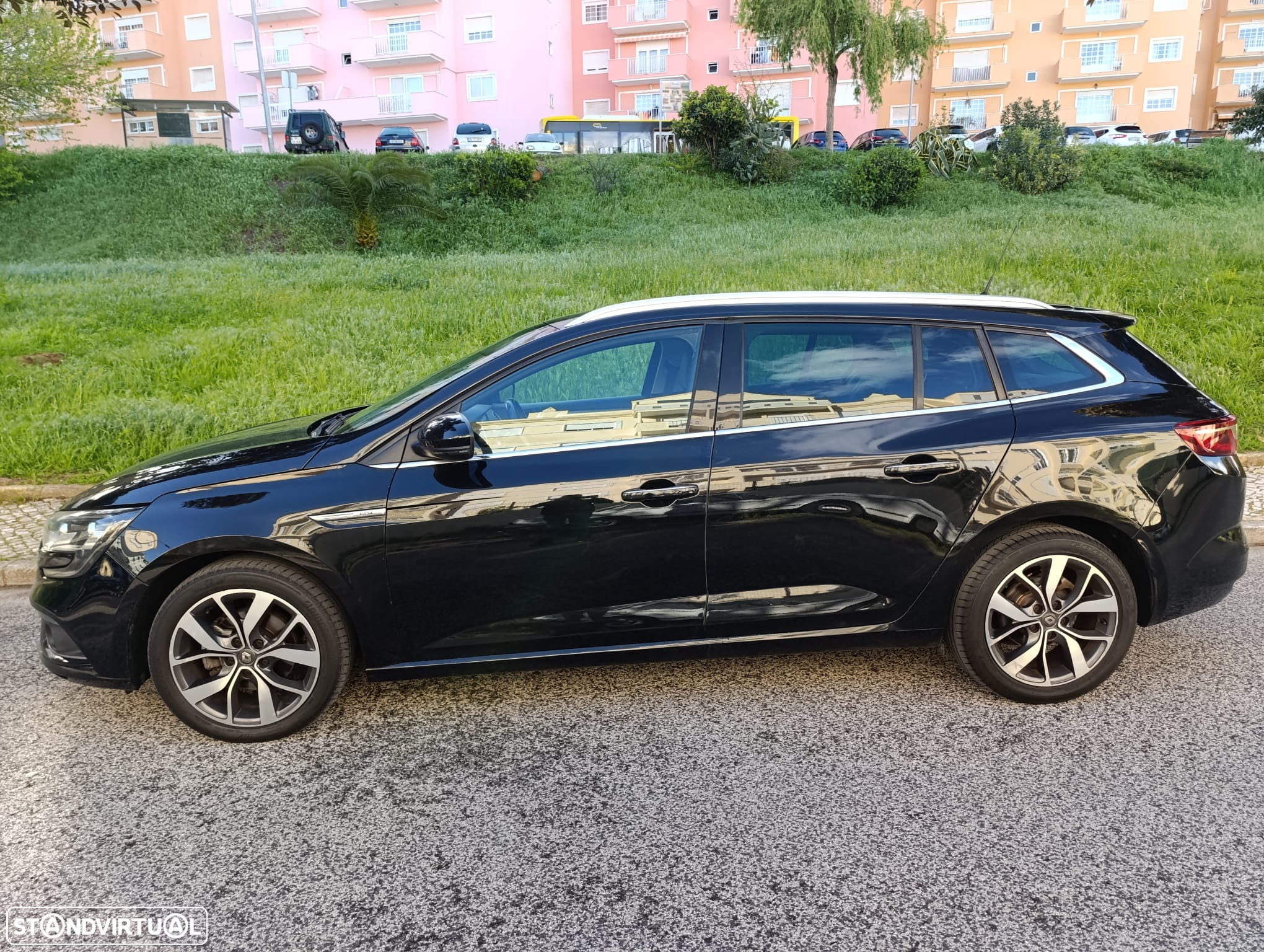 Renault Mégane Sport Tourer 1.5 dCi Bose Edition J18 - 10