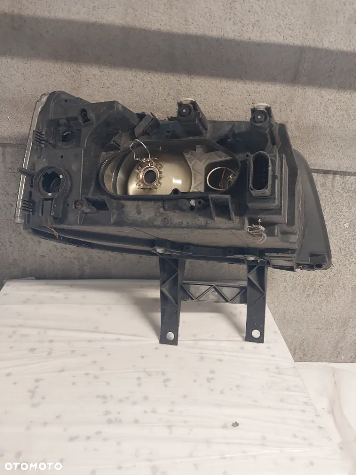 Reflektor lampa przód lewy vw t5 - 2