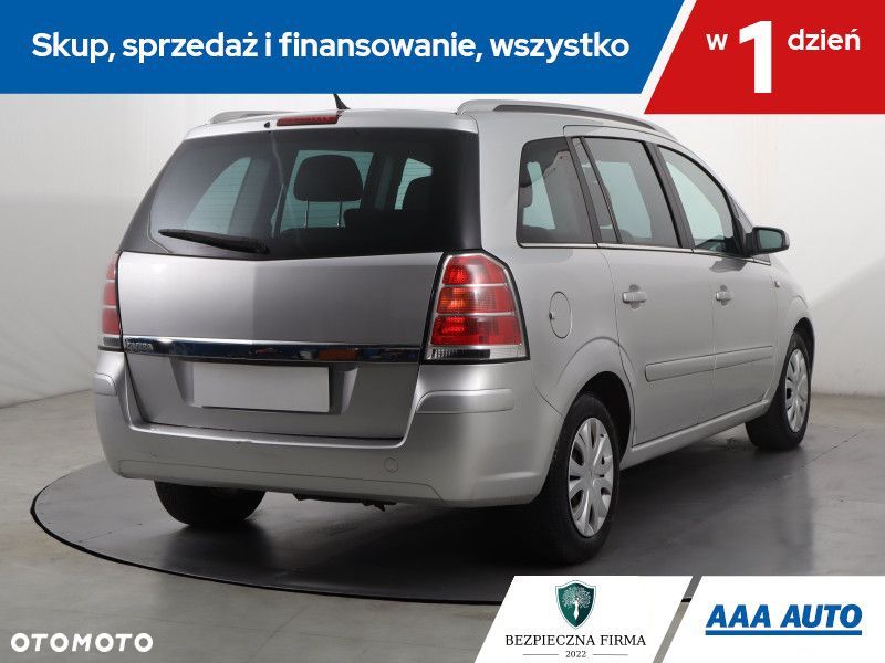 Opel Zafira - 7