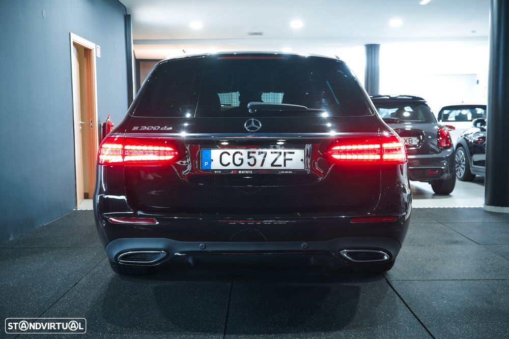 Mercedes-Benz E 300 de 9G-TRONIC AMG Line - 5