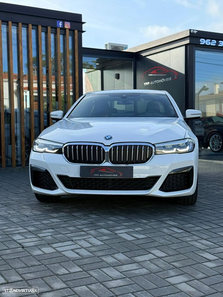 BMW 530 e Pack M - 2