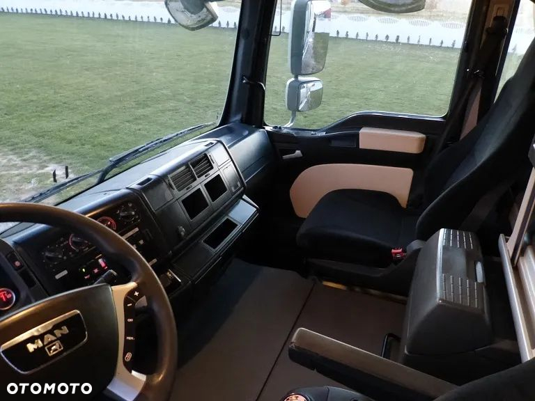 MAN TGM 15.290 DO ŻYWCA / ZWIERZĄT / BYDŁA / TRZODY CHLEWNEJ / WAGA EL. / NA PODUSZKACH / EURO 5 / DMC 16.000 KG - 27
