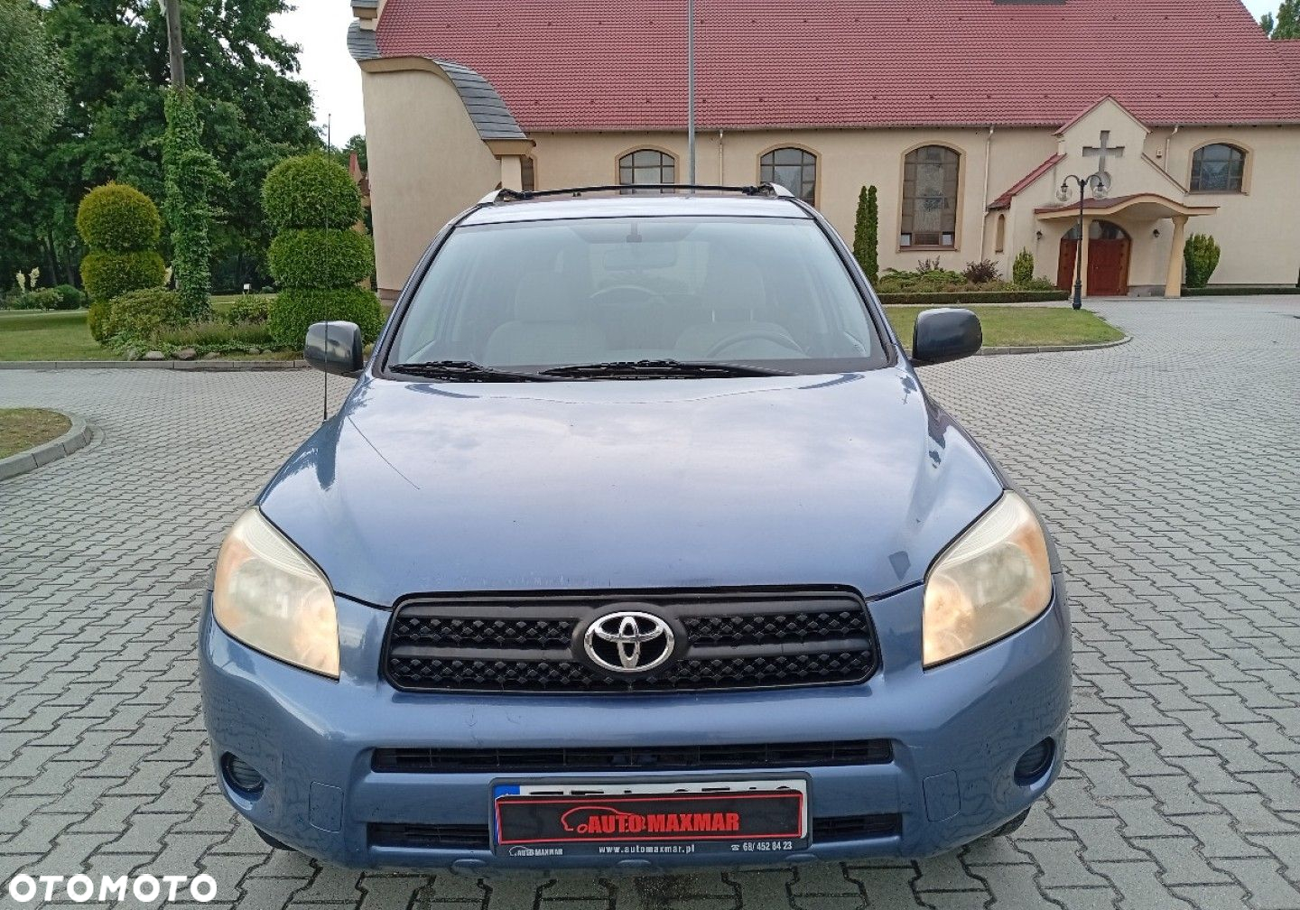 Toyota RAV4 - 2