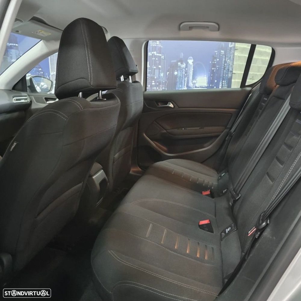 Peugeot 308 130 e-THP Stop & Start Active - 9