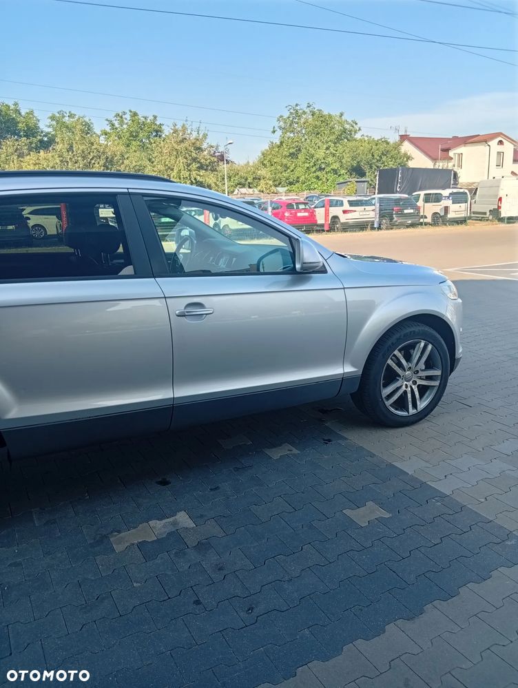 Audi Q7 - 15