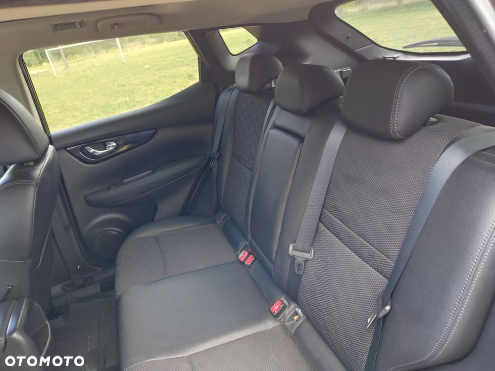 Nissan Qashqai 1.2 DIG-T Tekna EU6 - 22