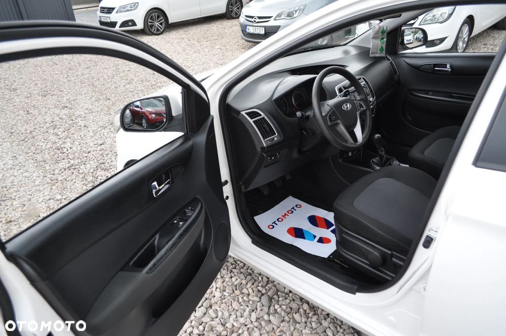 Hyundai i20 1.25 Style - 11