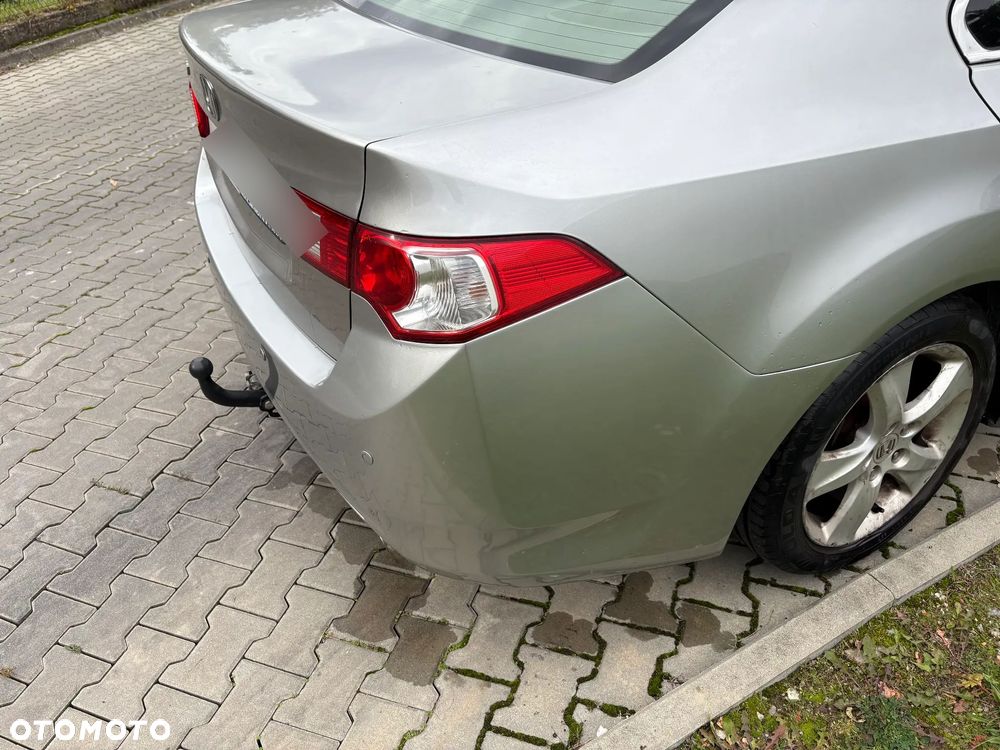 Honda Accord 2.0 Executive Nav - 11