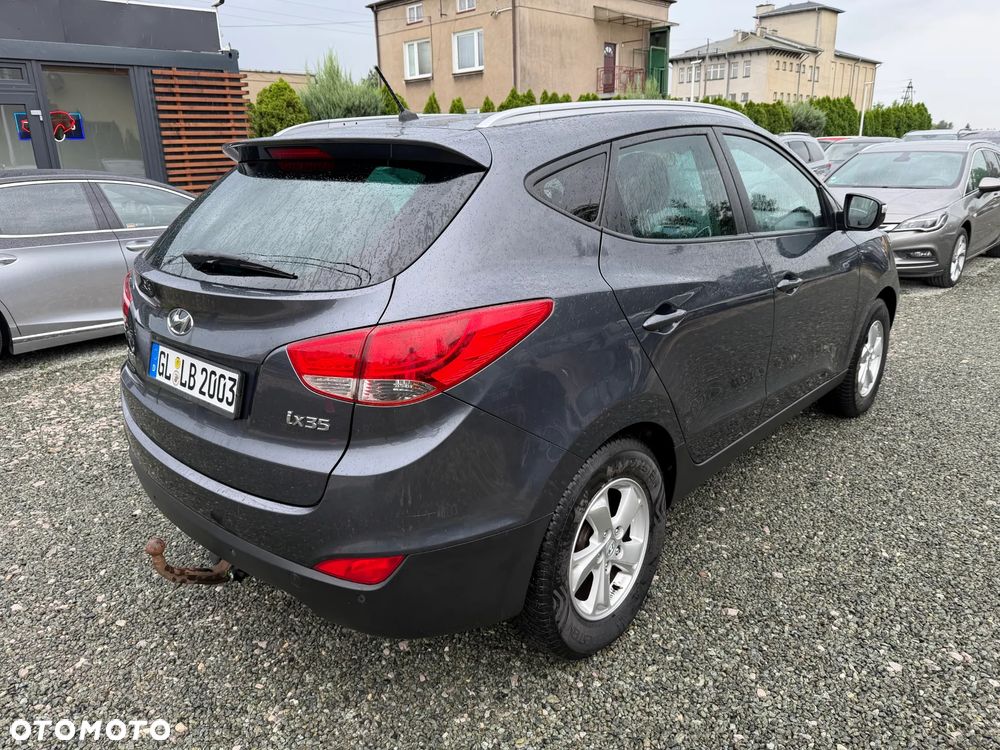 Hyundai ix35 2.0 2WD Style - 19