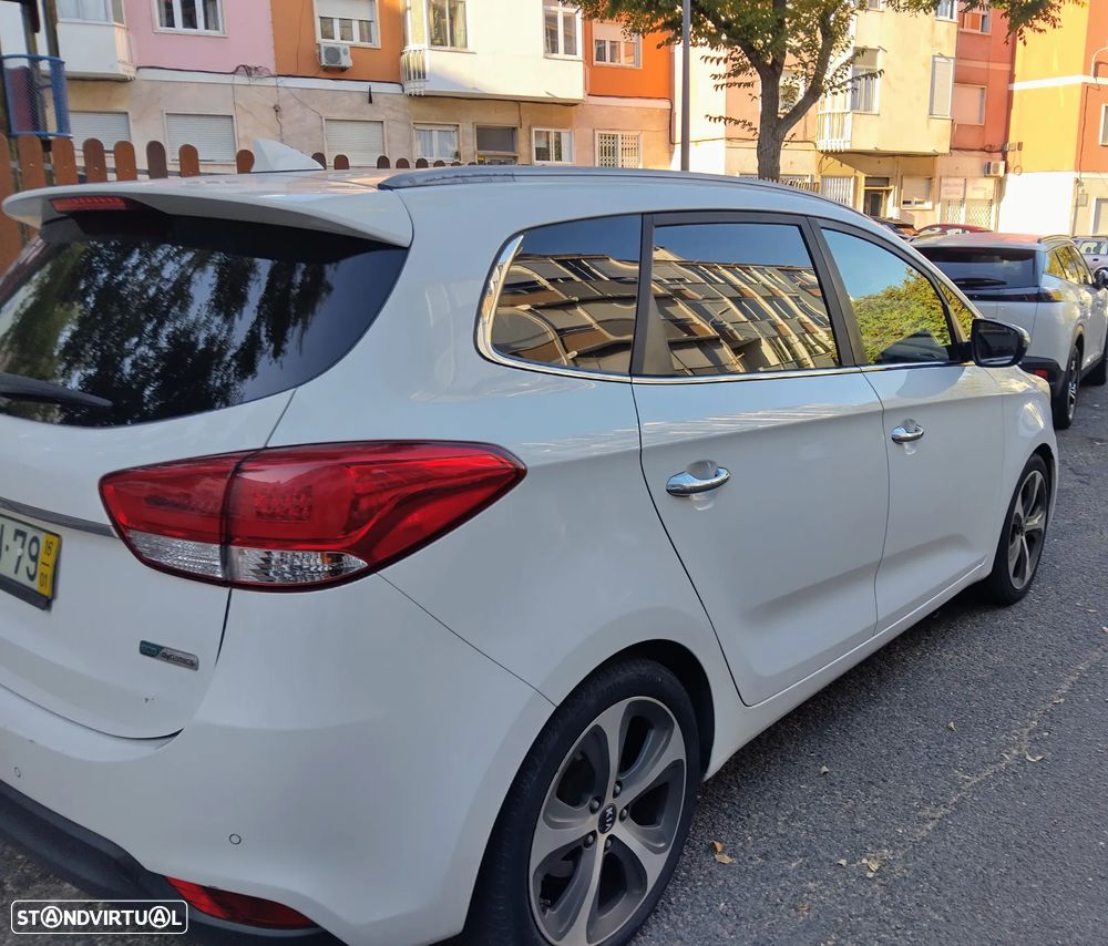 Kia Carens 1.7 CRDi ISG TX - 2