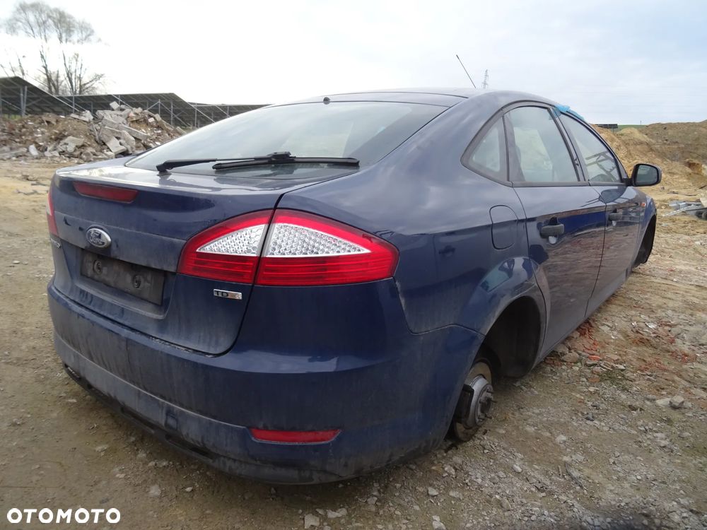 Ford Mondeo Mk4 (lakier A8) części maska zderzak błotniki drzwi deska konsola lampy - 6