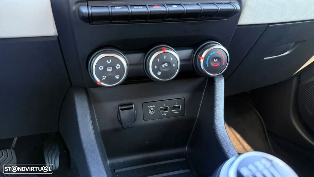 Renault Clio 1.0 TCe Evolution Bi-Fuel - 22