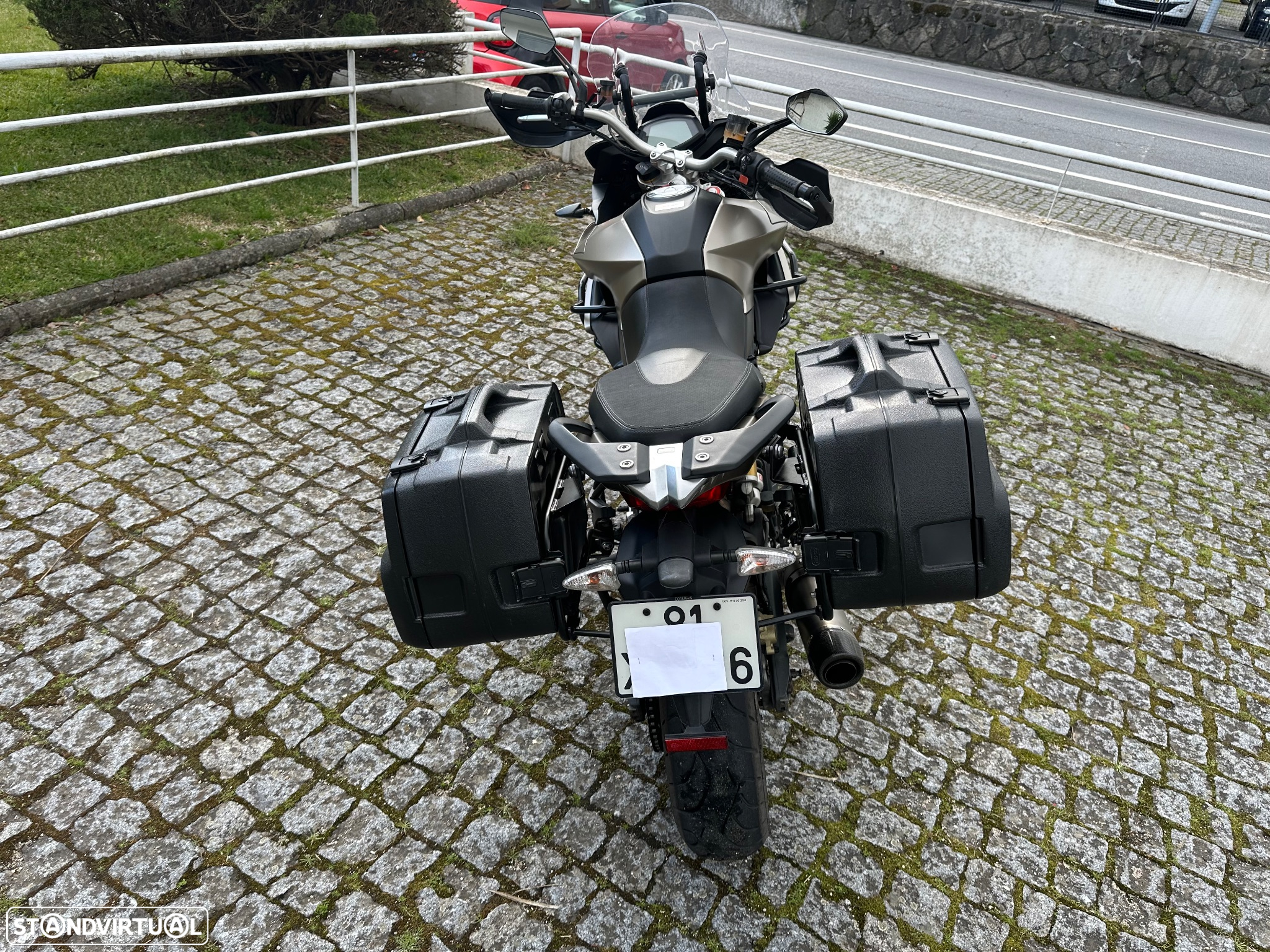 Aprilia Caponord RALLY - 15