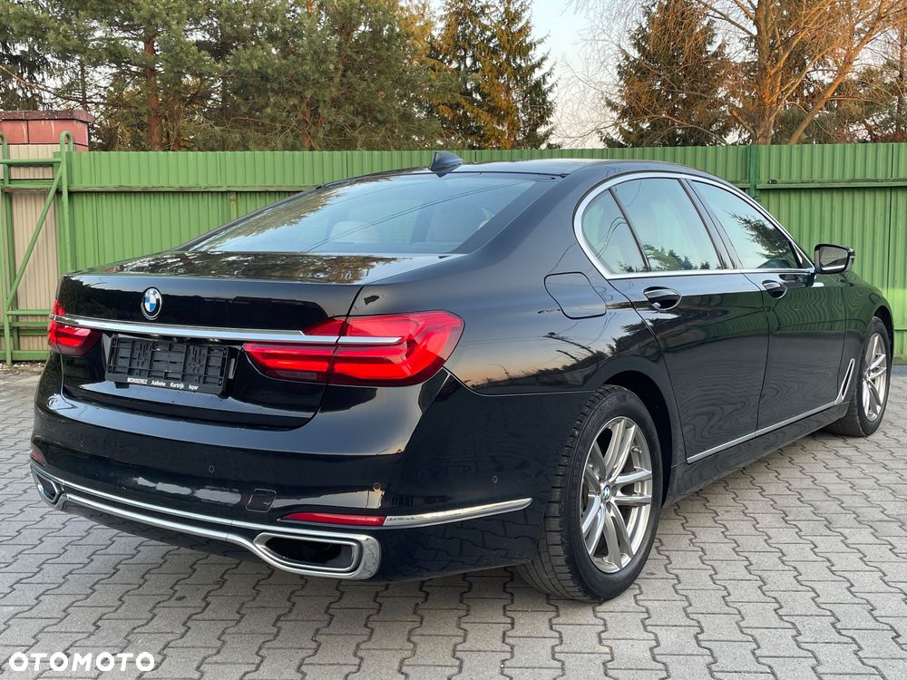 BMW Seria 7 730d xDrive - 10