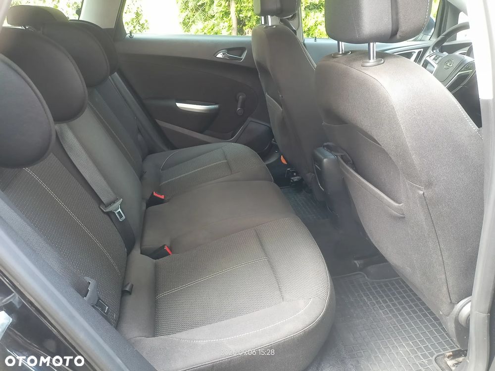Opel Astra 2.0 CDTI Enjoy - 17