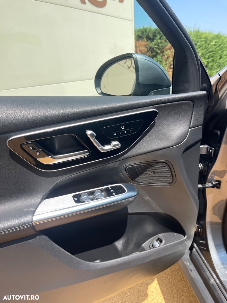 Mercedes-Benz GLC 220 d 4Matic 9G-TRONIC Edition Avantgarde - 31