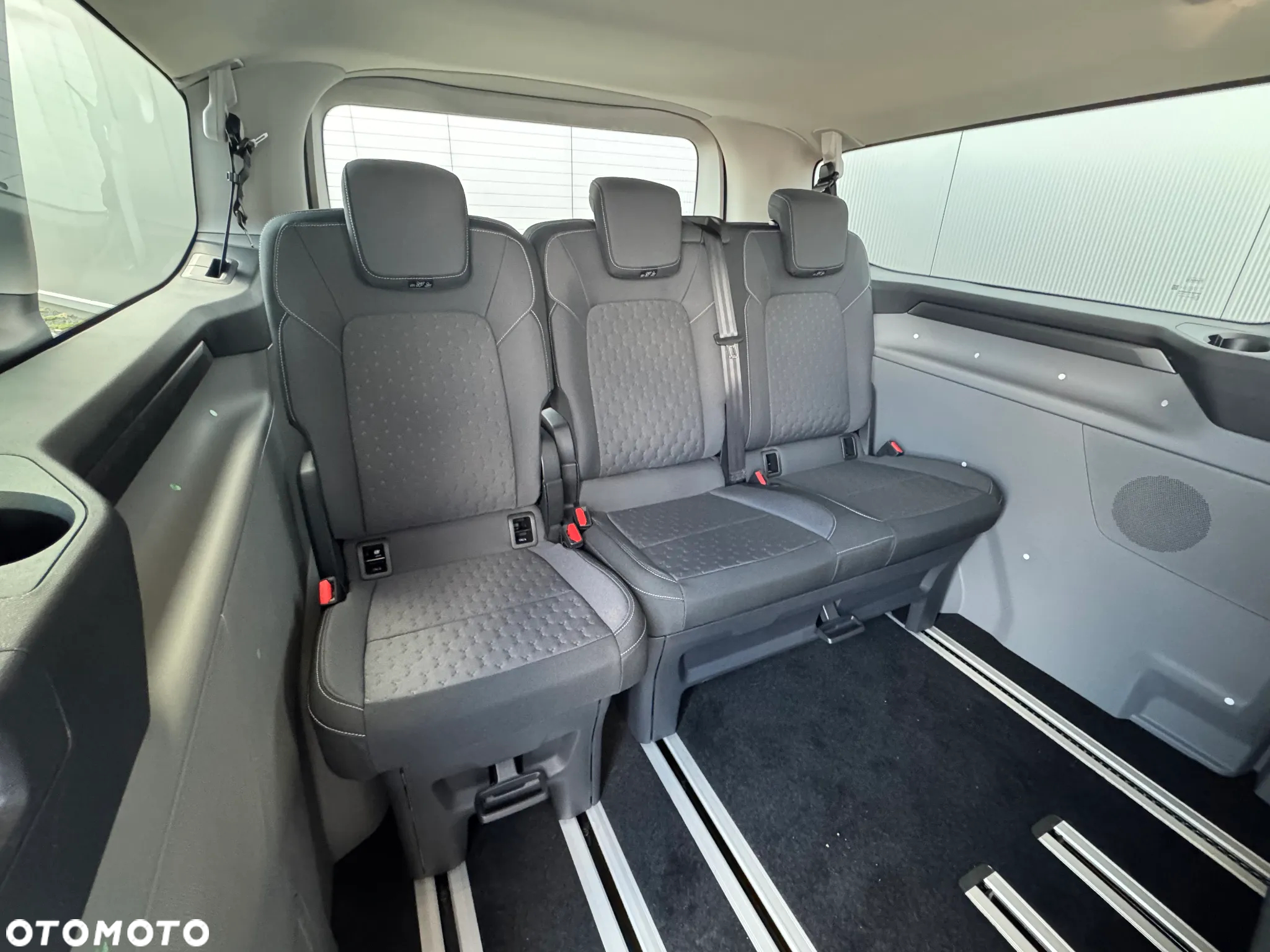 Ford Tourneo Custom 2.0 EcoBlue L2 Titanium SelectShift - 26