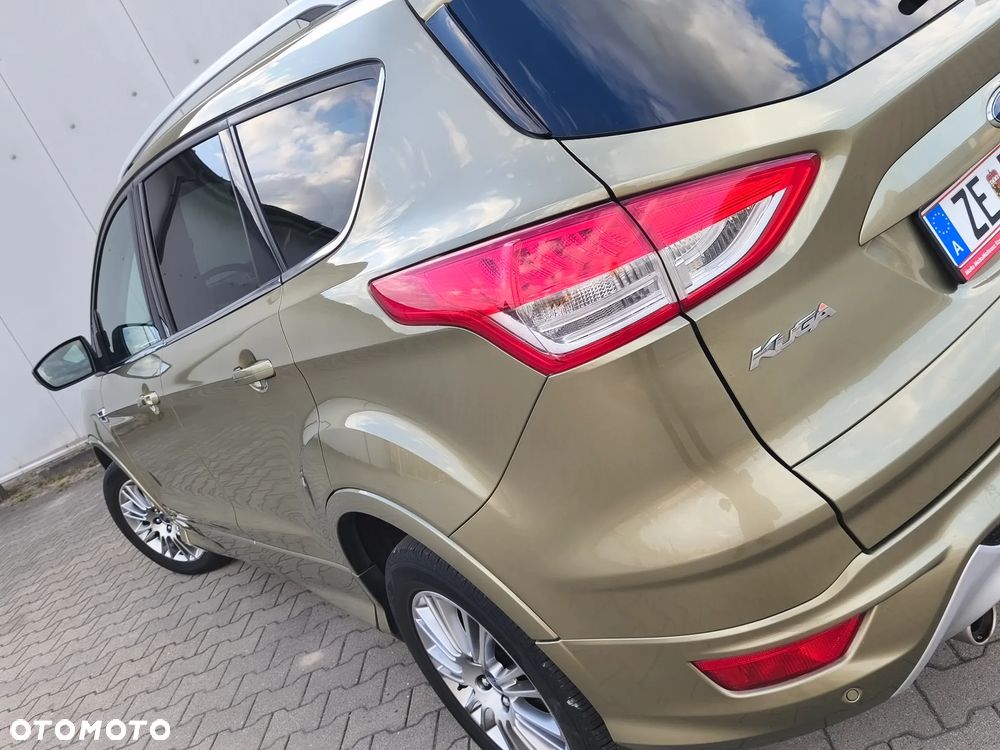 Ford Kuga 2.0 TDCi 4x4 Titanium - 21