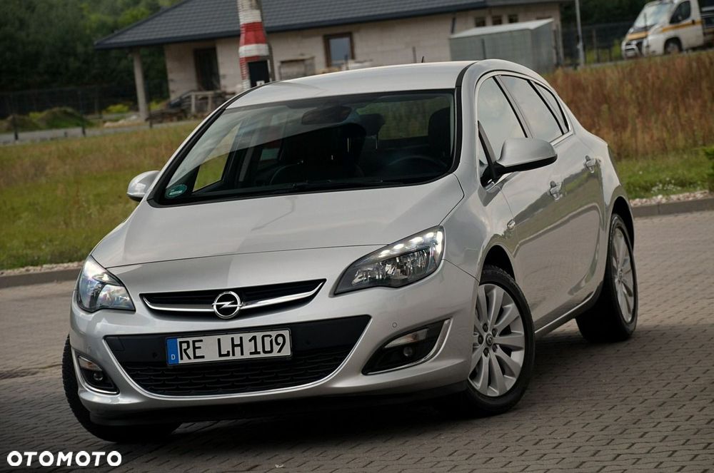 Opel Astra - 4