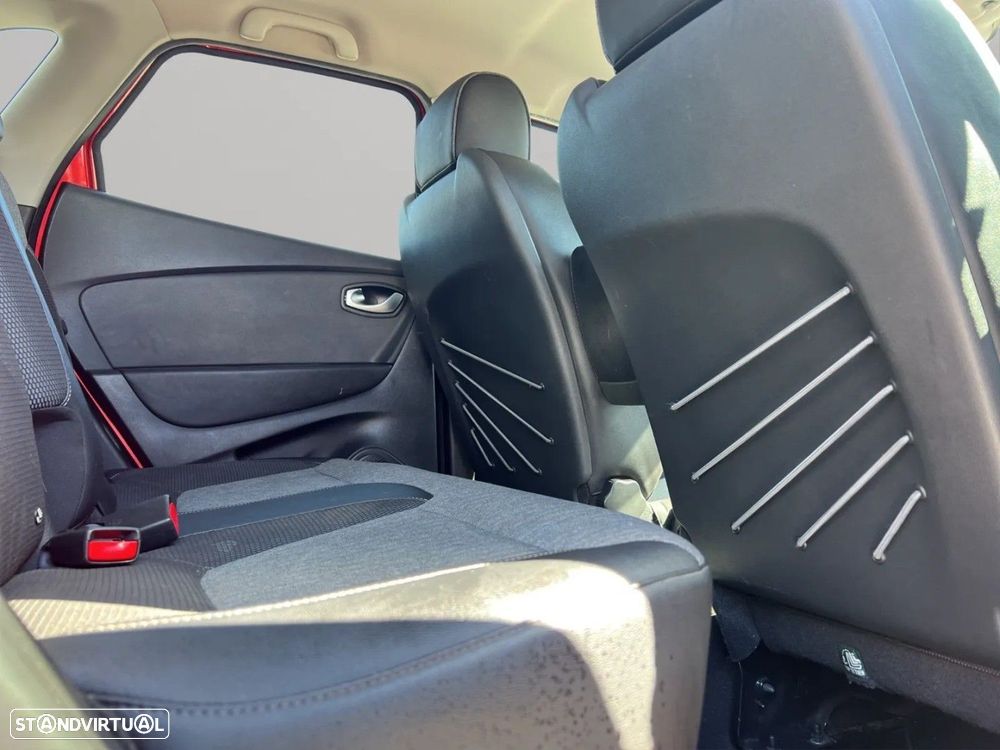 Renault Captur 1.5 dCi Exclusive - 13