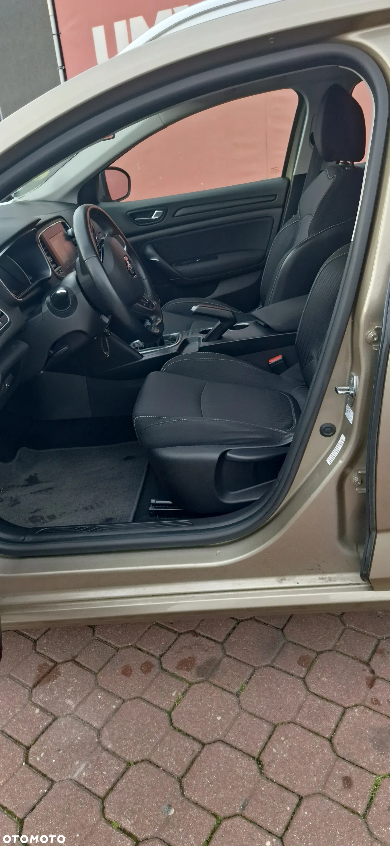 Renault Megane ENERGY dCi 110 ECO2 EXPERIENCE - 8