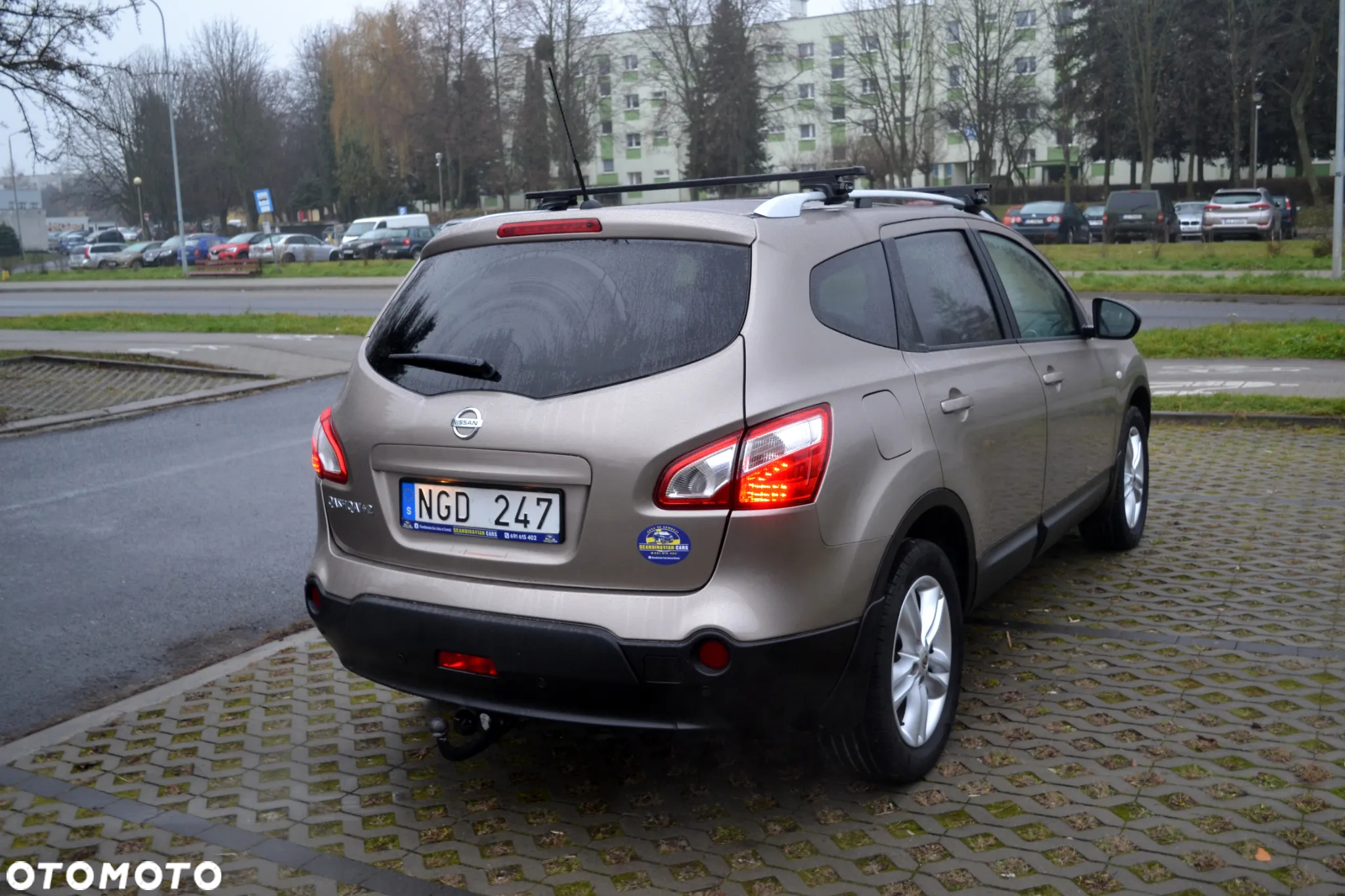 Nissan Qashqai+2 2.0 Acenta - 24