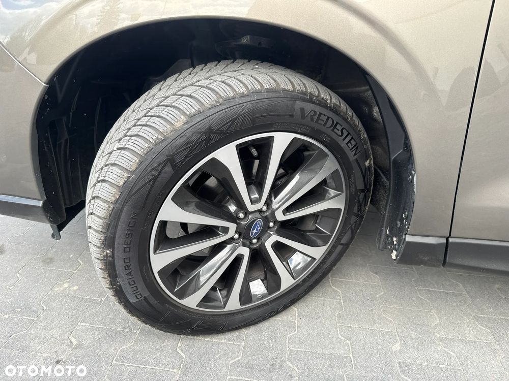 Subaru Forester 2.0 i Platinum (EyeSight) Lineartronic - 8