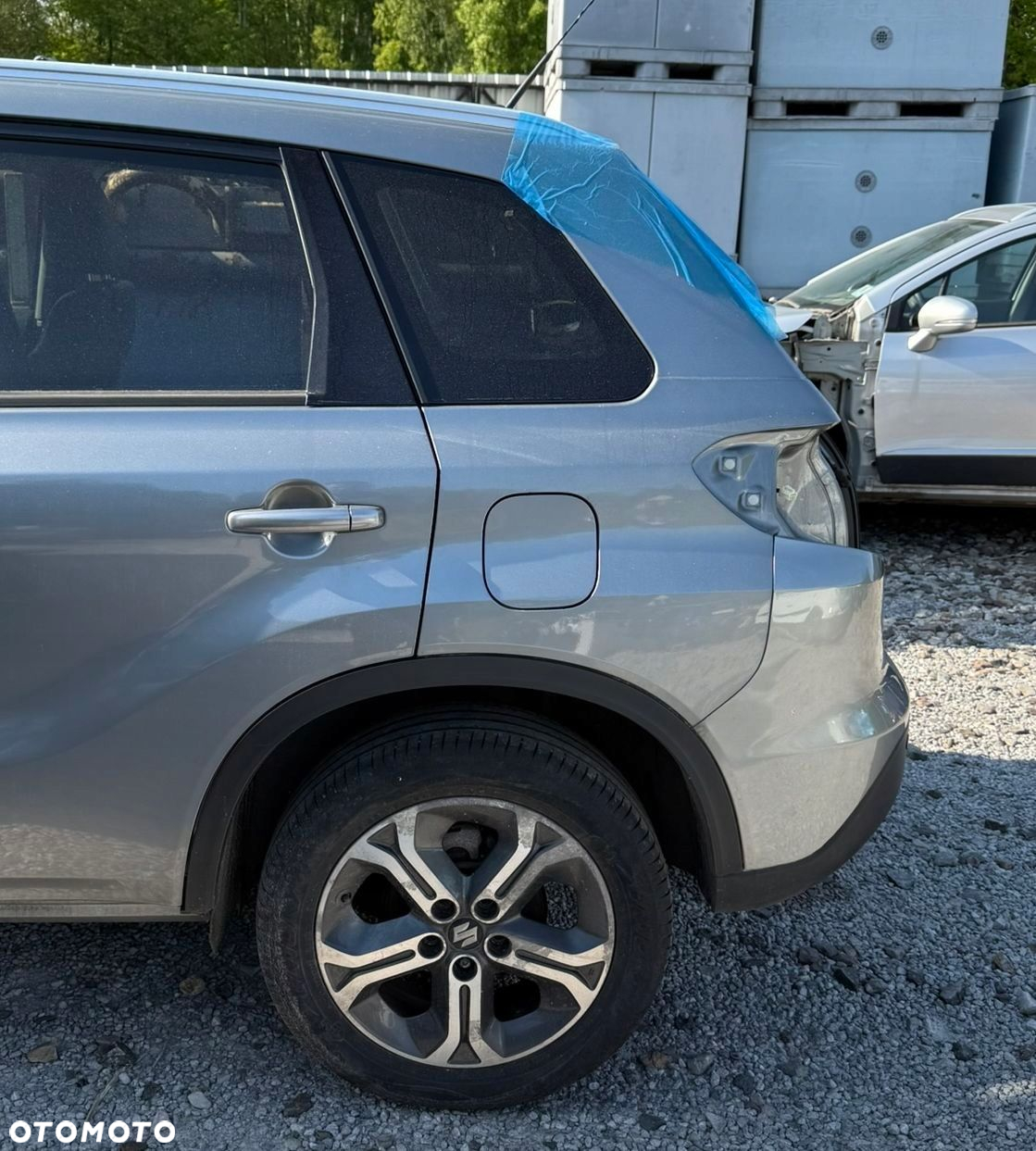 SUZUKI VITARA III BELKA ZAWIESZENIA TYŁ KOMPLETNA 2WD - 2