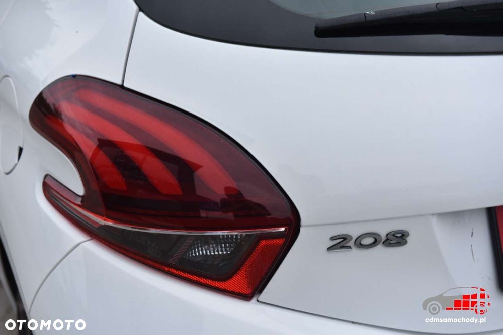 Peugeot 208 - 14
