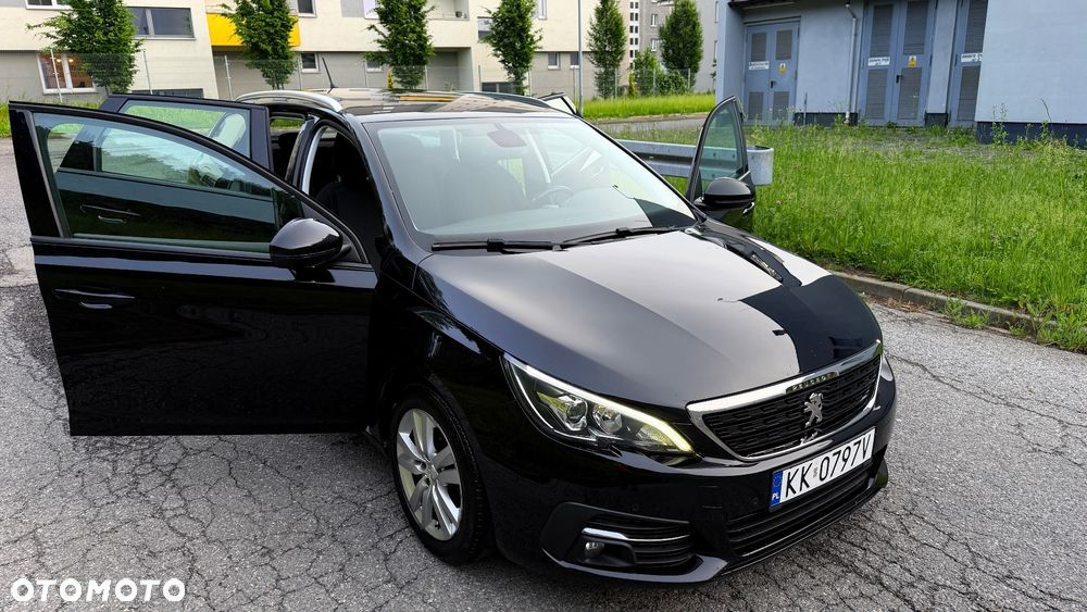 Peugeot 308 PureTech 130 GPF Stop & Start Active Business-Paket - 2