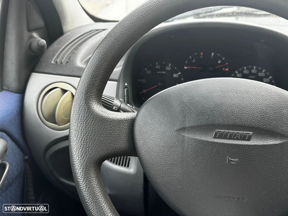 Fiat Punto 1.2 16V ELX - 8
