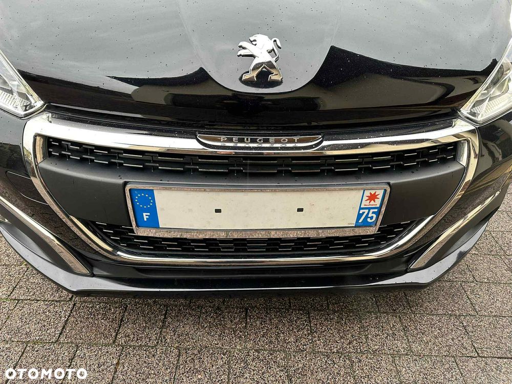 Peugeot 208 - 9