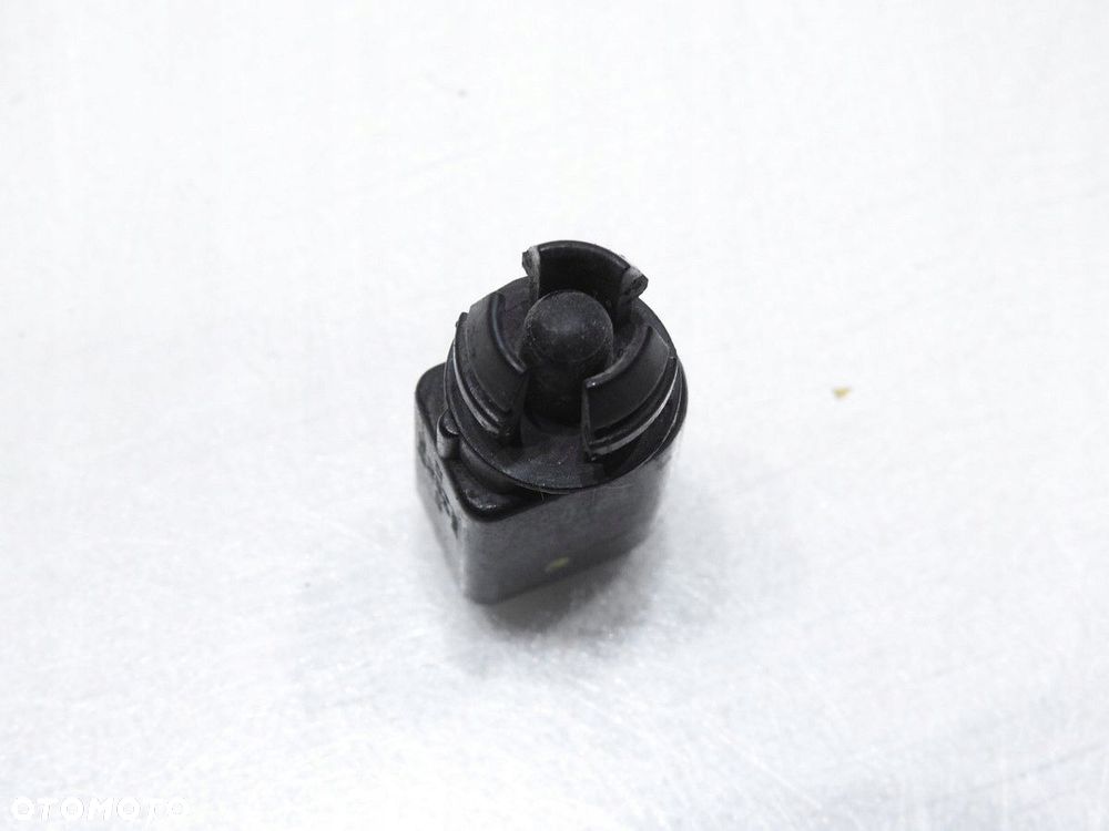CZUJNIK TEMPERATURY AUDI A6 C6 8ZO820535 - 2