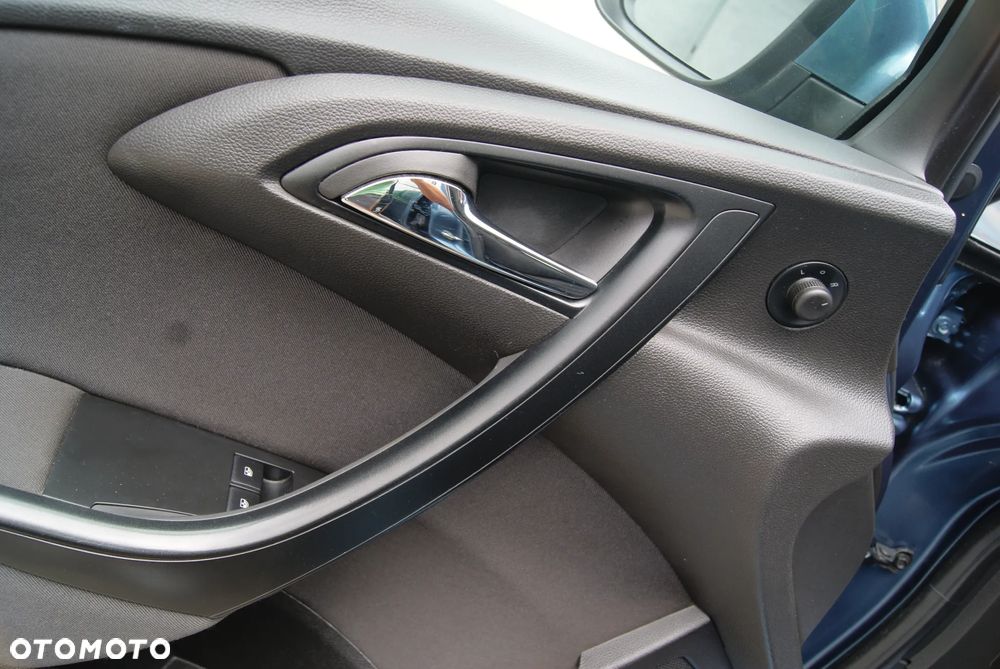 Opel Astra IV 1.7 CDTI Enjoy - 23