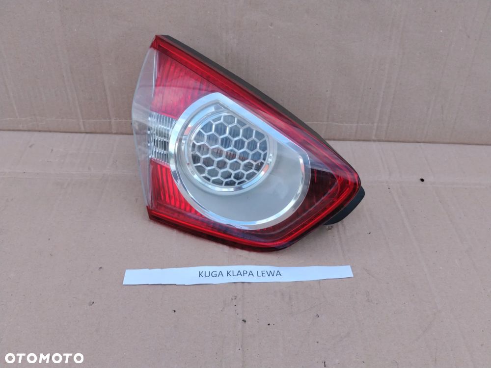 Lampa ŚWIATŁO Tył Tylna w Klapę klapa Lewa FORD KUGA 1 MK1 - 2