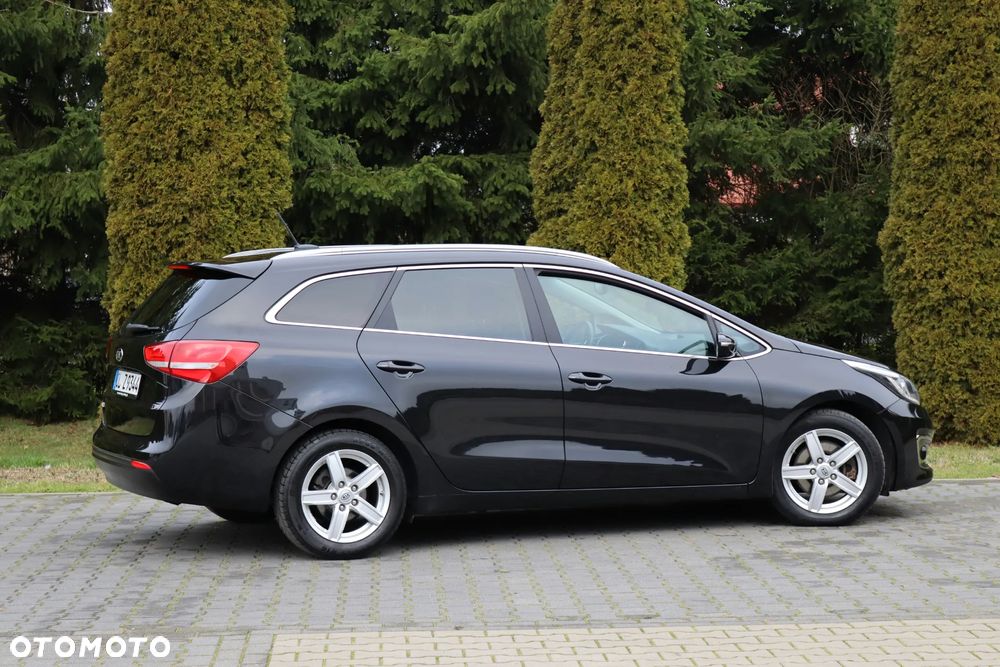 Kia Ceed 1.6 GDI DCT Platinum Edition - 20