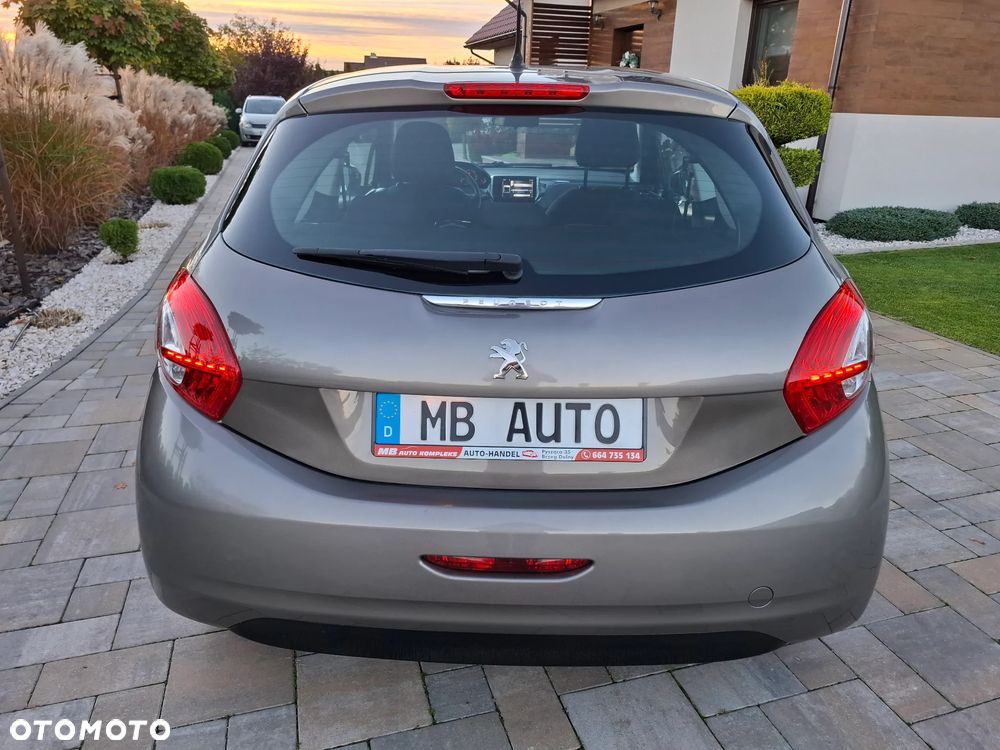 Peugeot 208 1.4 VTi Active - 16