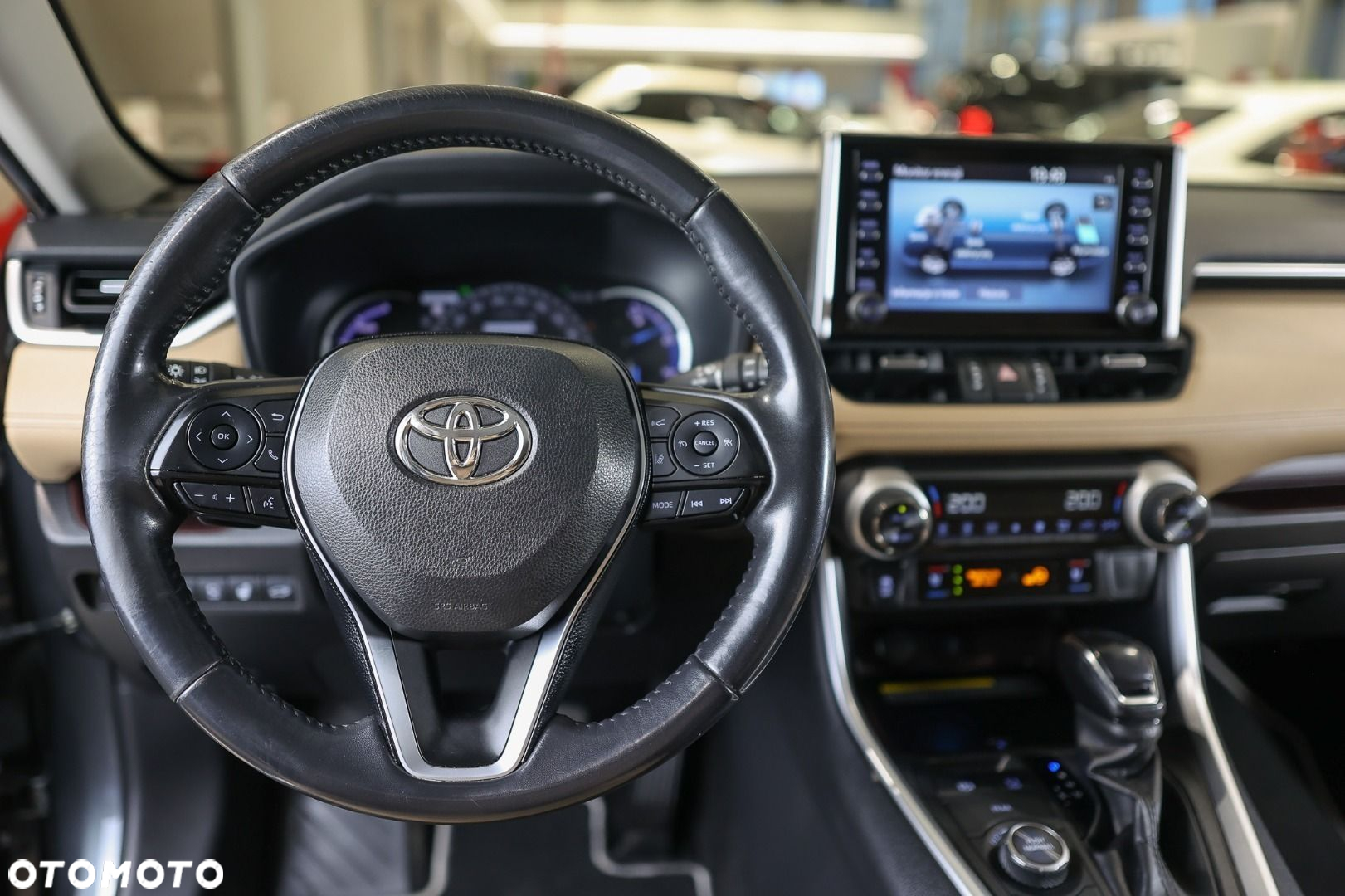 Toyota RAV4 - 14
