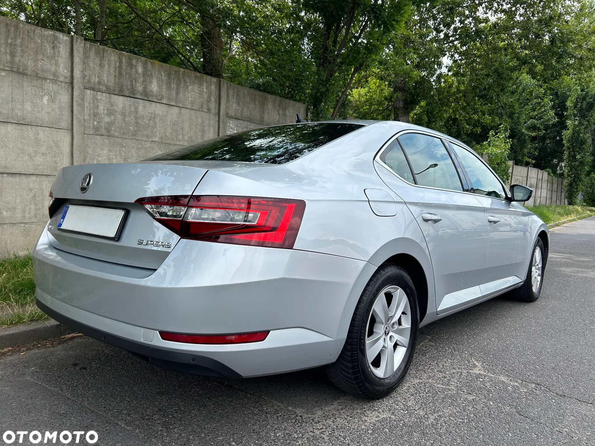 Skoda Superb 1.8 TSI Ambition DSG - 31