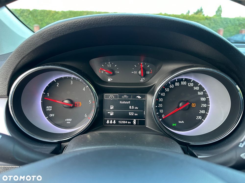 Opel Astra 1.6 CDTI Sport - 25