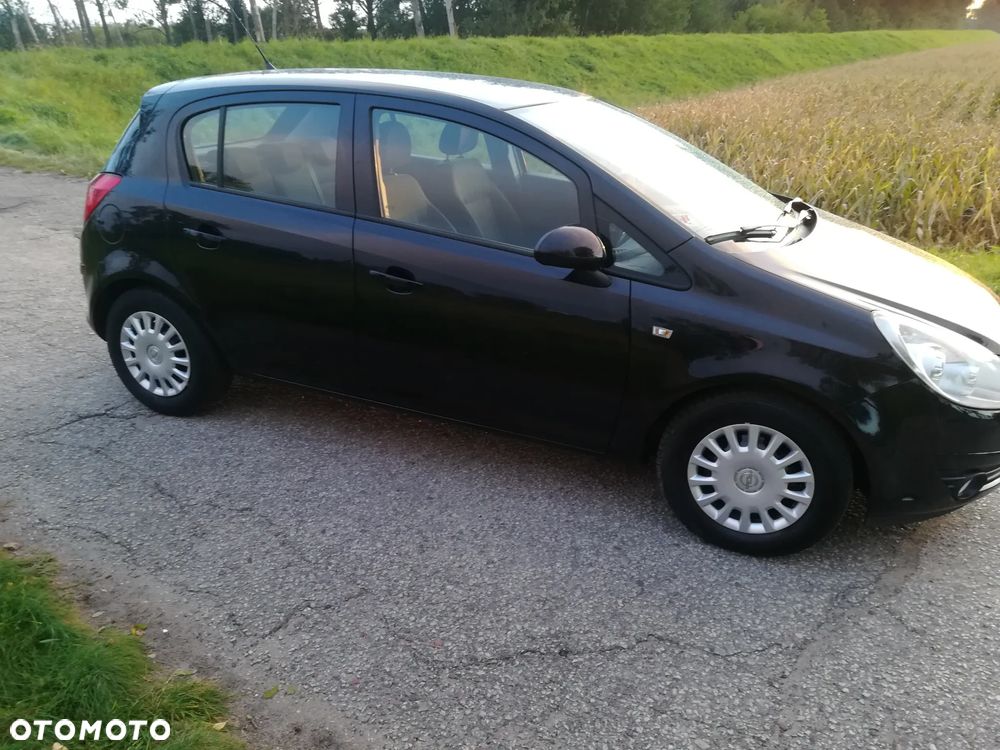 Opel Corsa 1.2 16V Cosmo - 4