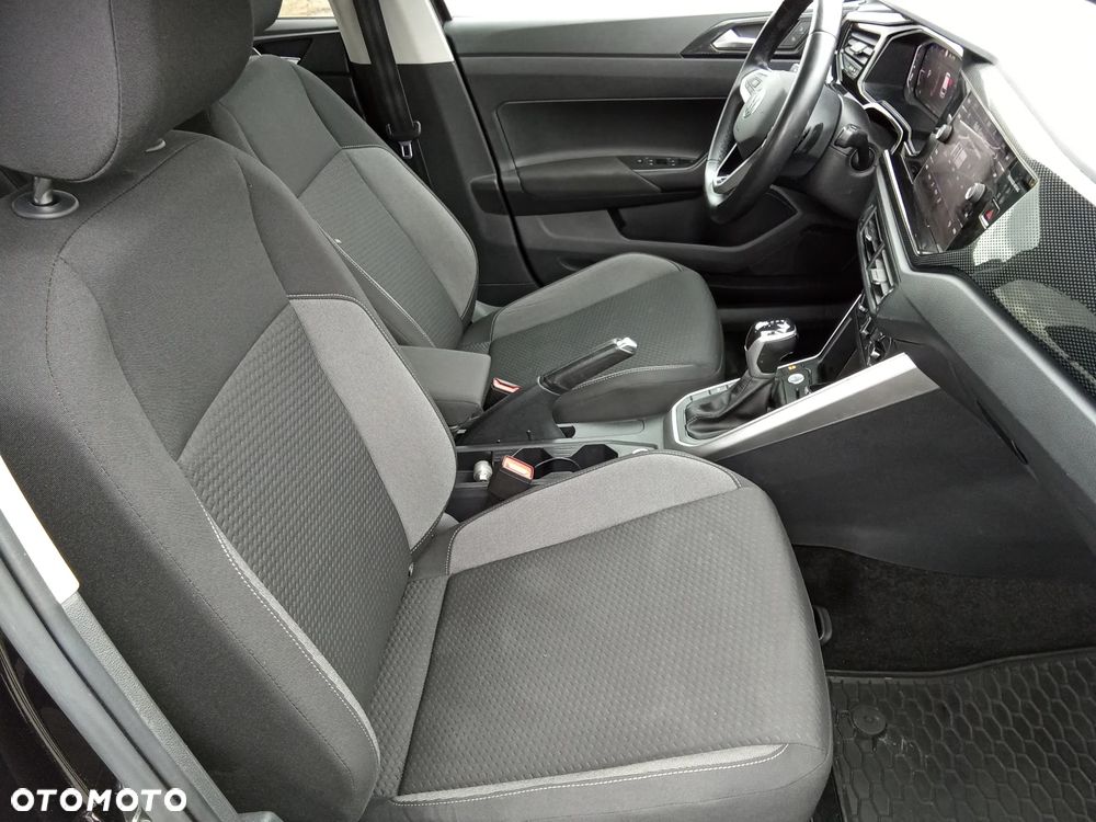 Volkswagen Polo 1.0 TSI Life DSG - 17